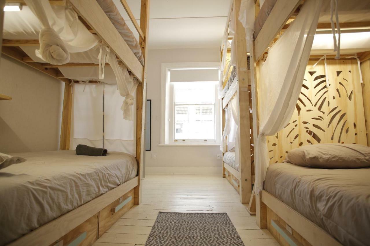 Moy Guesthouse & Backpackers Cape Town Exterior photo